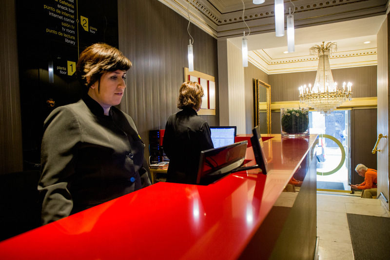 Hotel Arosa Madrid Exterior foto