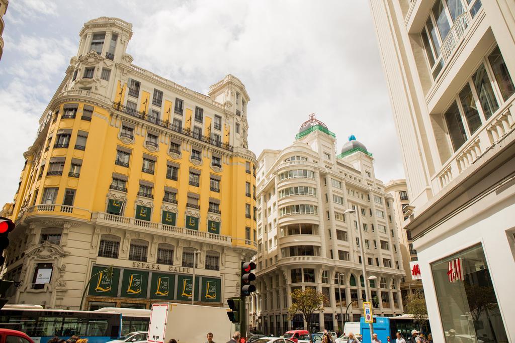 Hotel Arosa Madrid Exterior foto