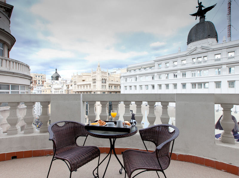 Hotel Arosa Madrid Exterior foto